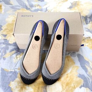 New Rothy's captoe in grey mist